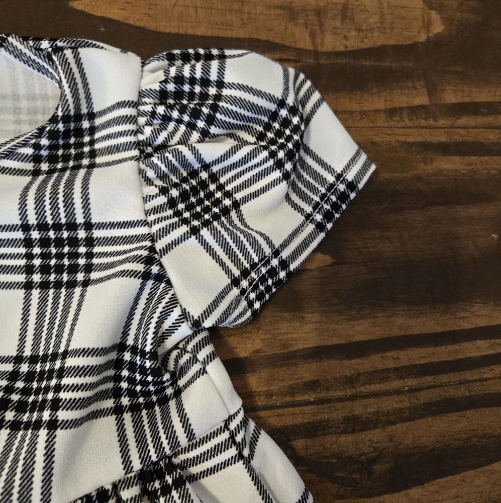 Woodmouse & Thistle 2T Classic Black and White Plaid Kids Dress - Picture 3 of 6